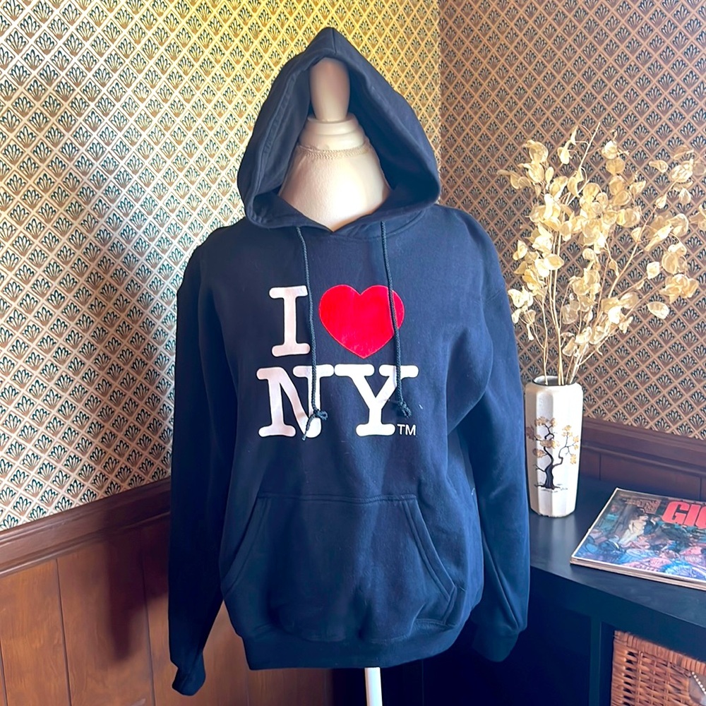 I LOVE NEW YORK HOODED BLACK SWEATSHIRT SIZE MEDIUM